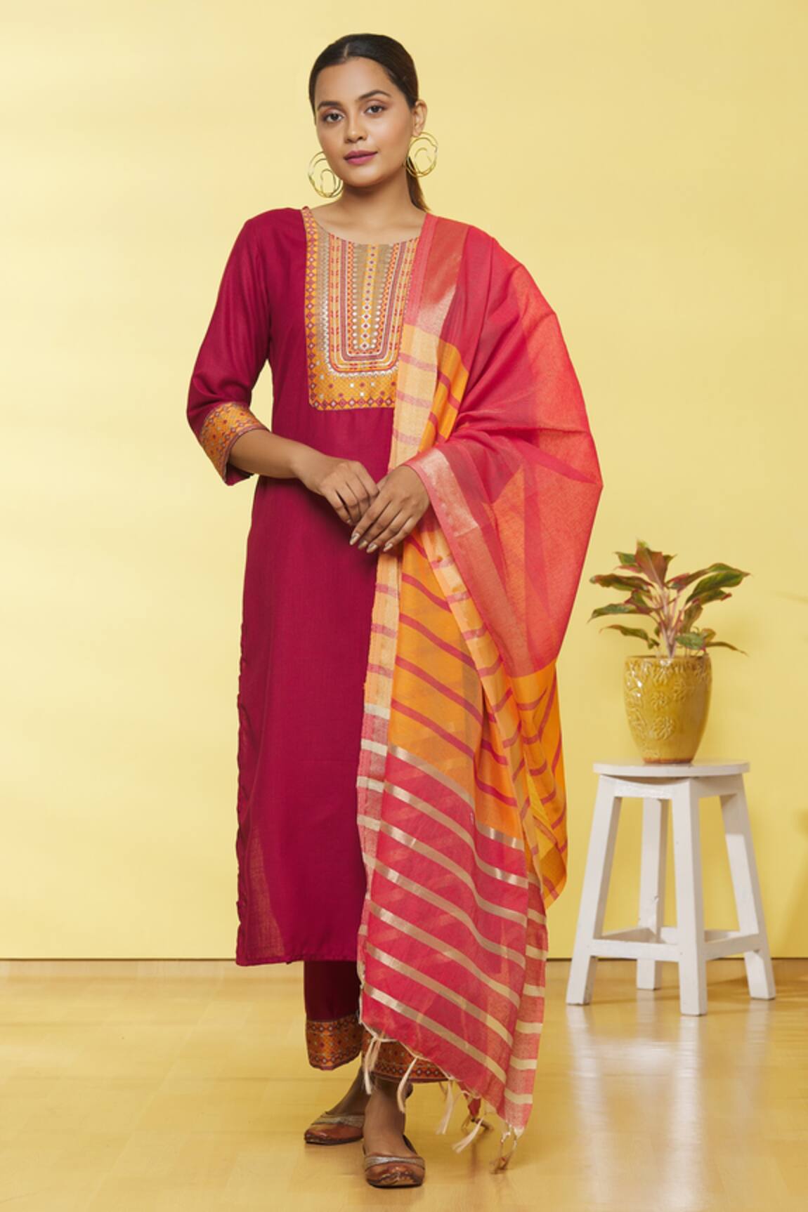 Nazaakat by Samara Singh Round Neck Kurta Palazzo Set