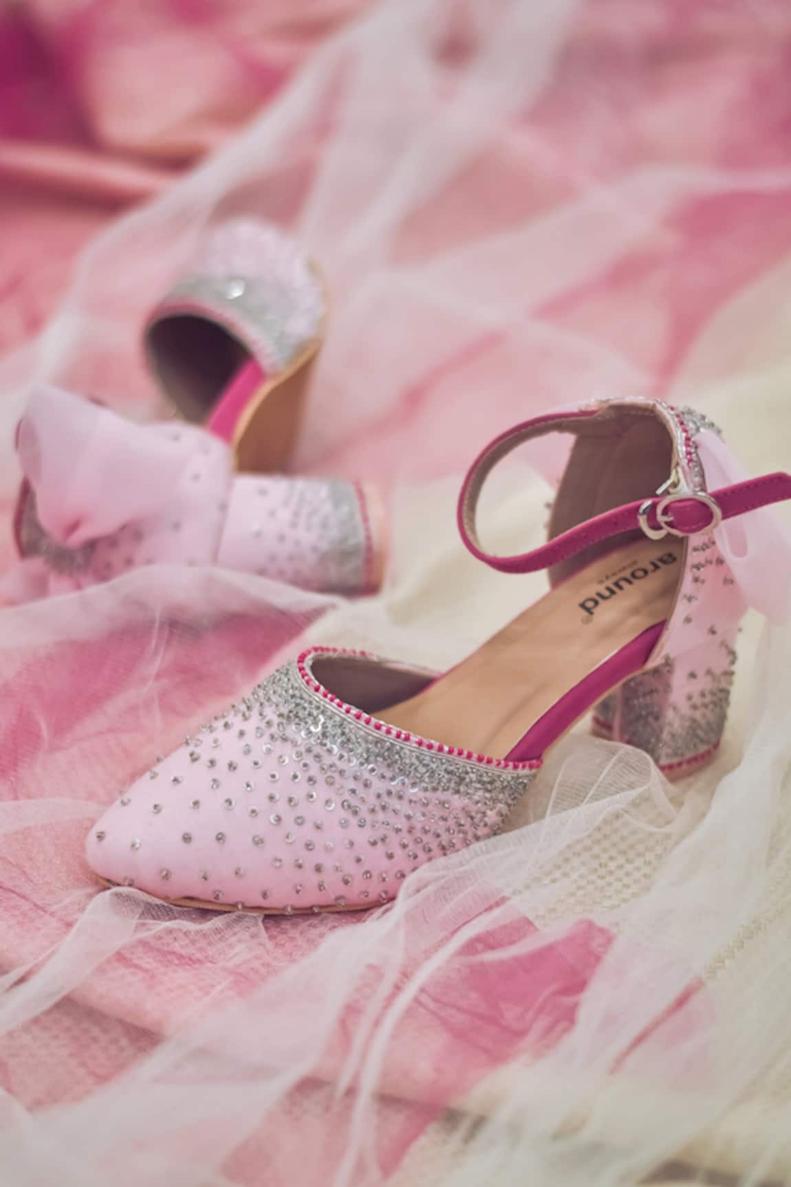Around Always Cinderella Block Heeled Sandals 