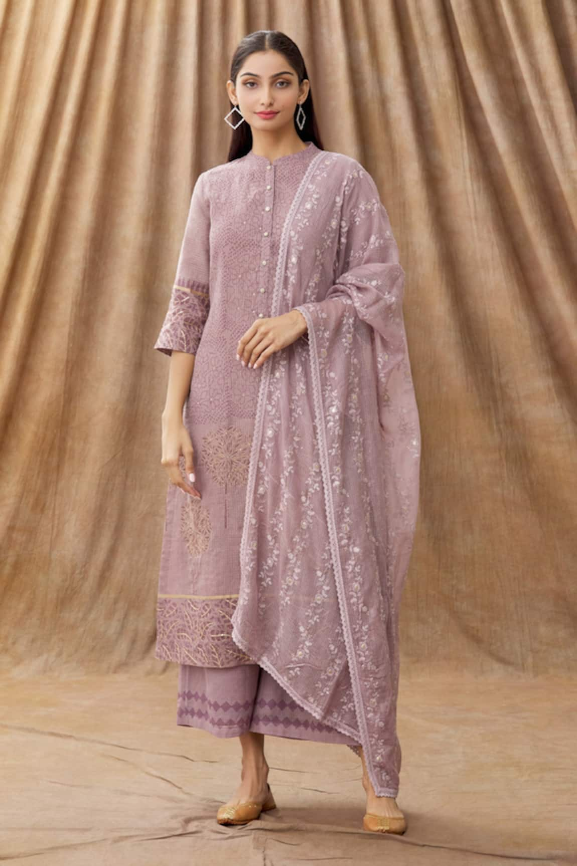 Manasi Sengupta Embroidered Kurta Set