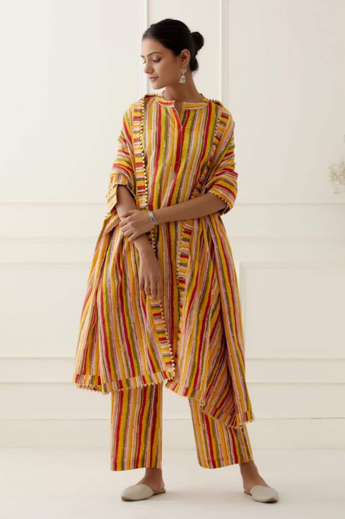 Musal Dax Stripe Print Kurta Set 