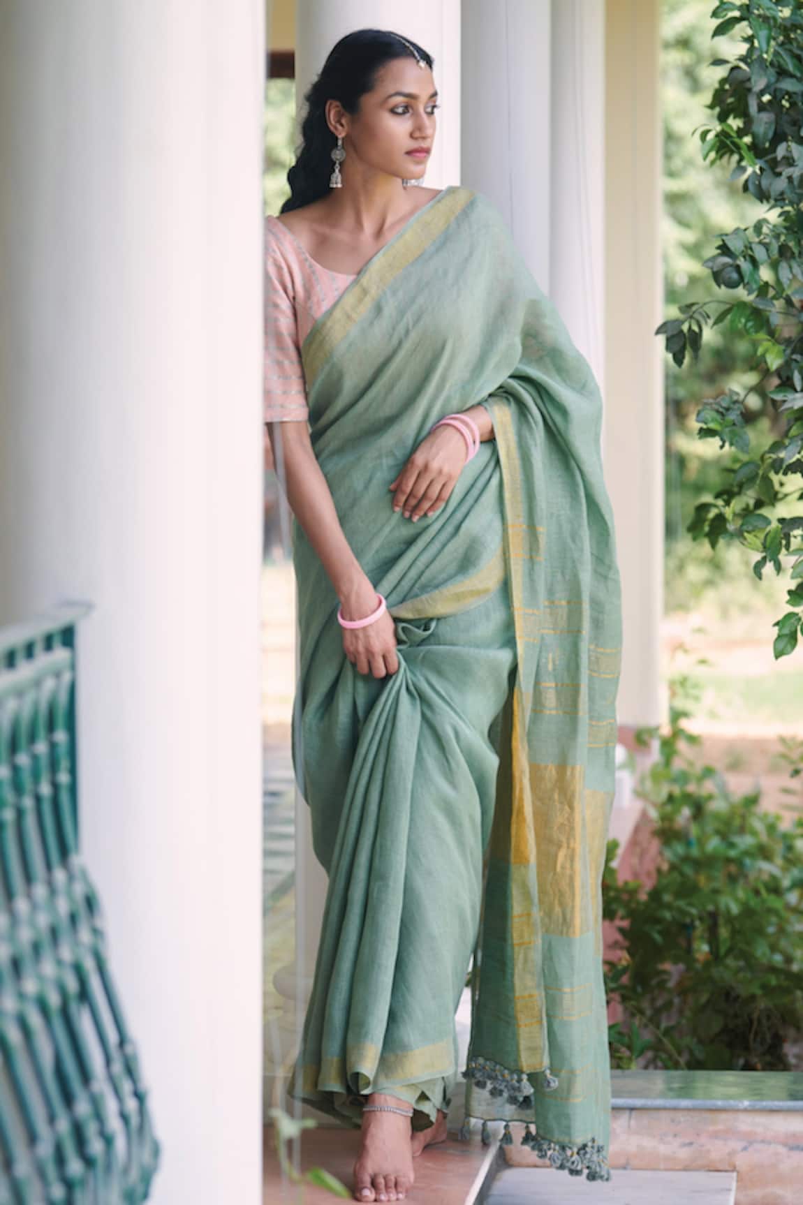 Dressfolk Konkana Handloom Linen Striped Saree