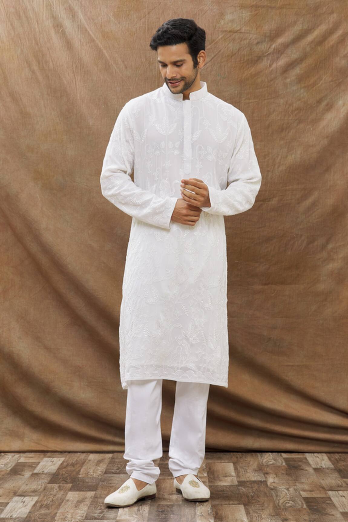 Aham-Vayam Swan Leaf Embroidered Kurta Set