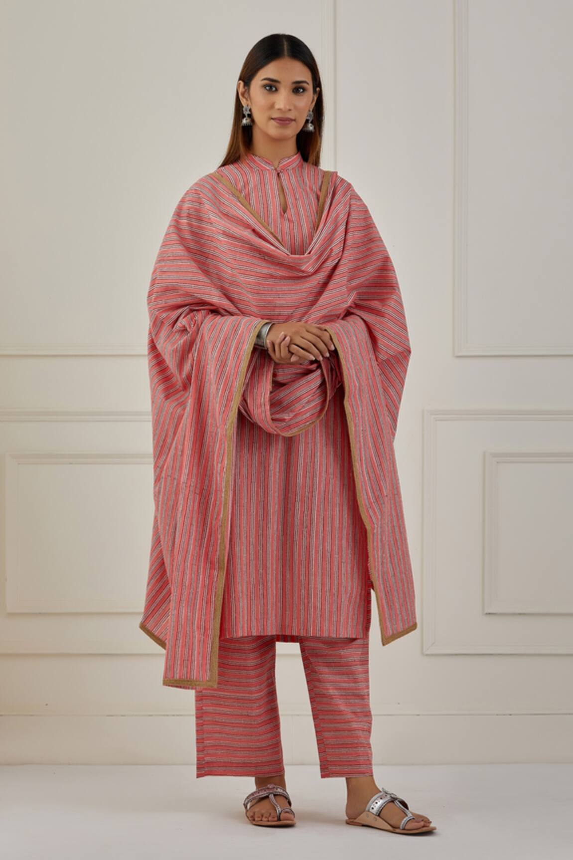 Musal Yajoa Stripe Print Kurta Pant Set 