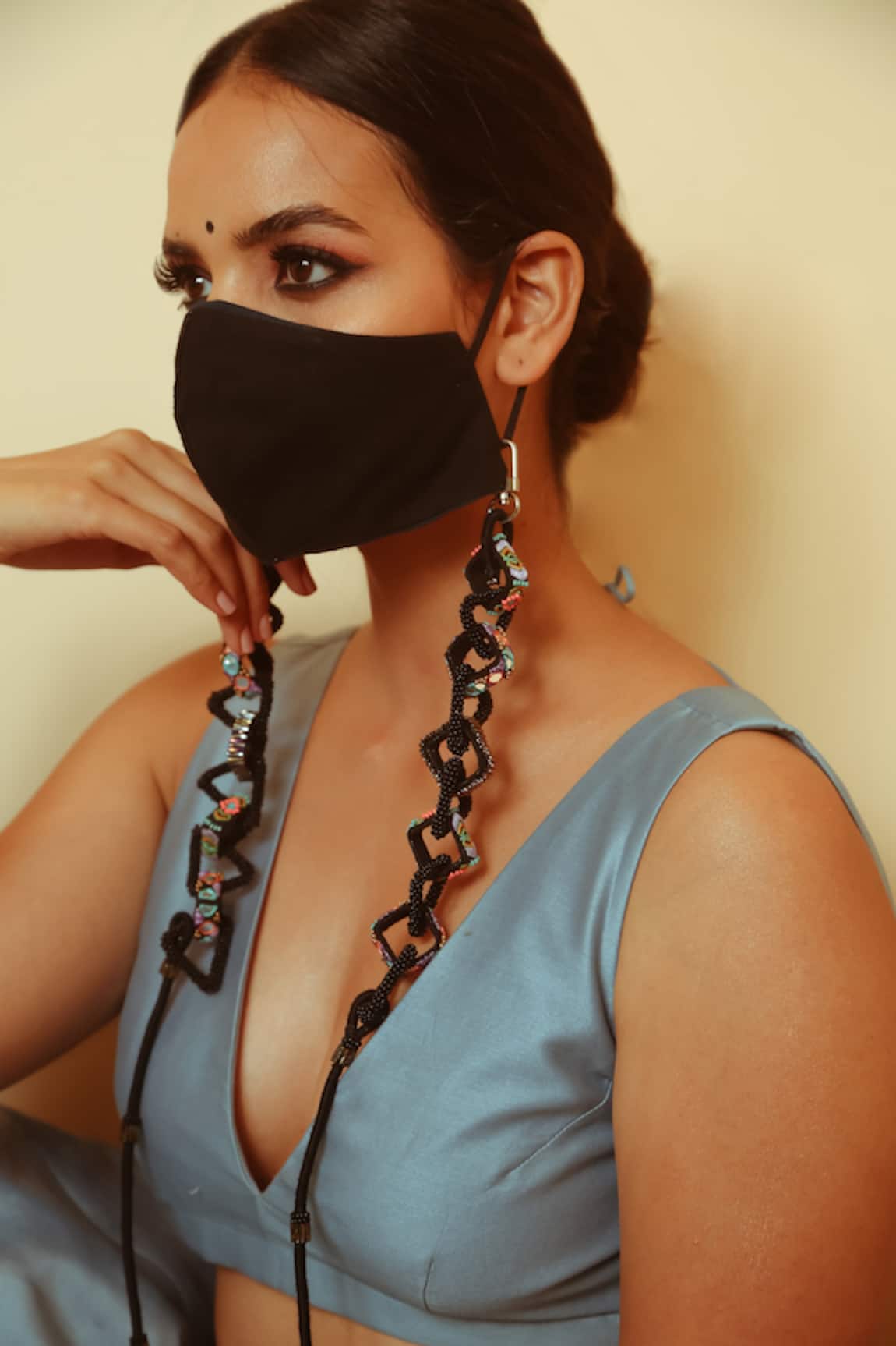 NakhreWaali Noor Handcrafted Eye & Mask Chain