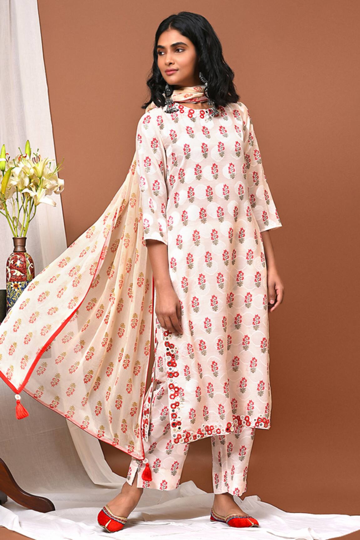NUHH Floral Print Kurta Set