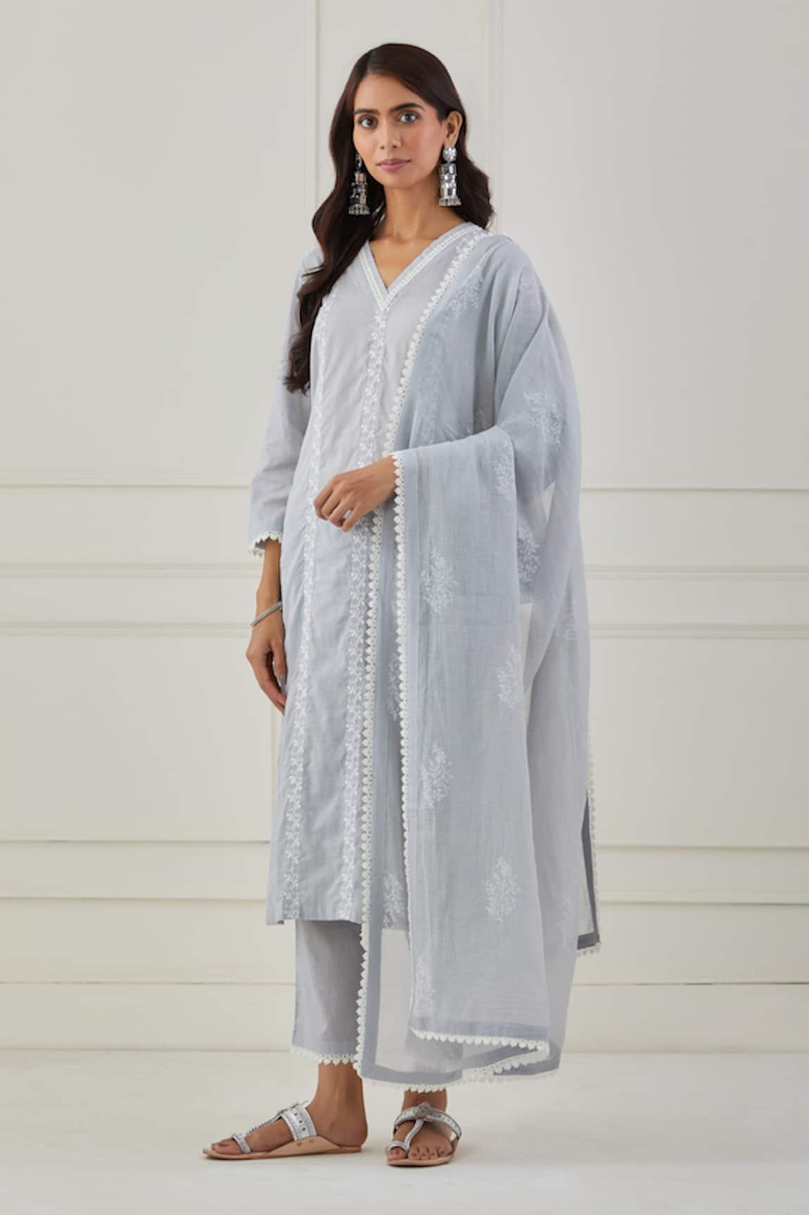 Priya Chaudhary Cotton Embroidered Kurta Set 
