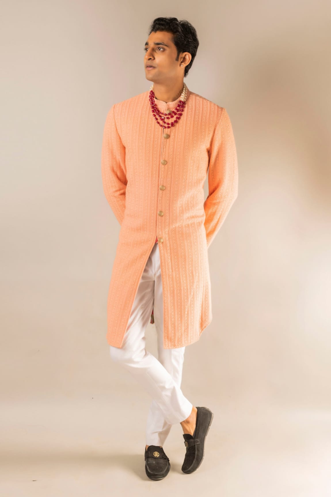 Aashiana Thread Embroidered Kurta Set