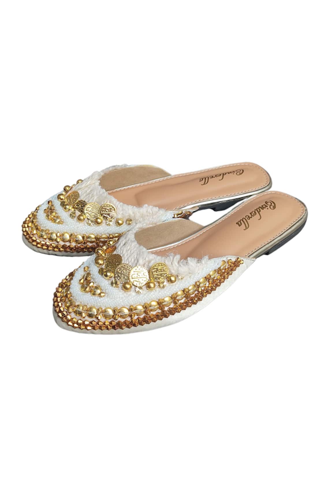 Cinderella By Heena Yusuf Banjara Embroidered Mojaris 