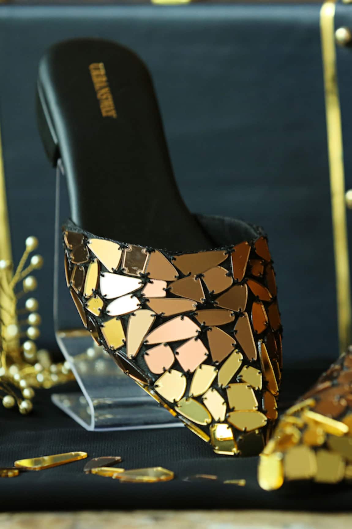 Urbansway Mirror Embellished Mule Heels