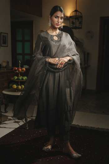 Rhua Sequin Embroidered Kurta Set 
