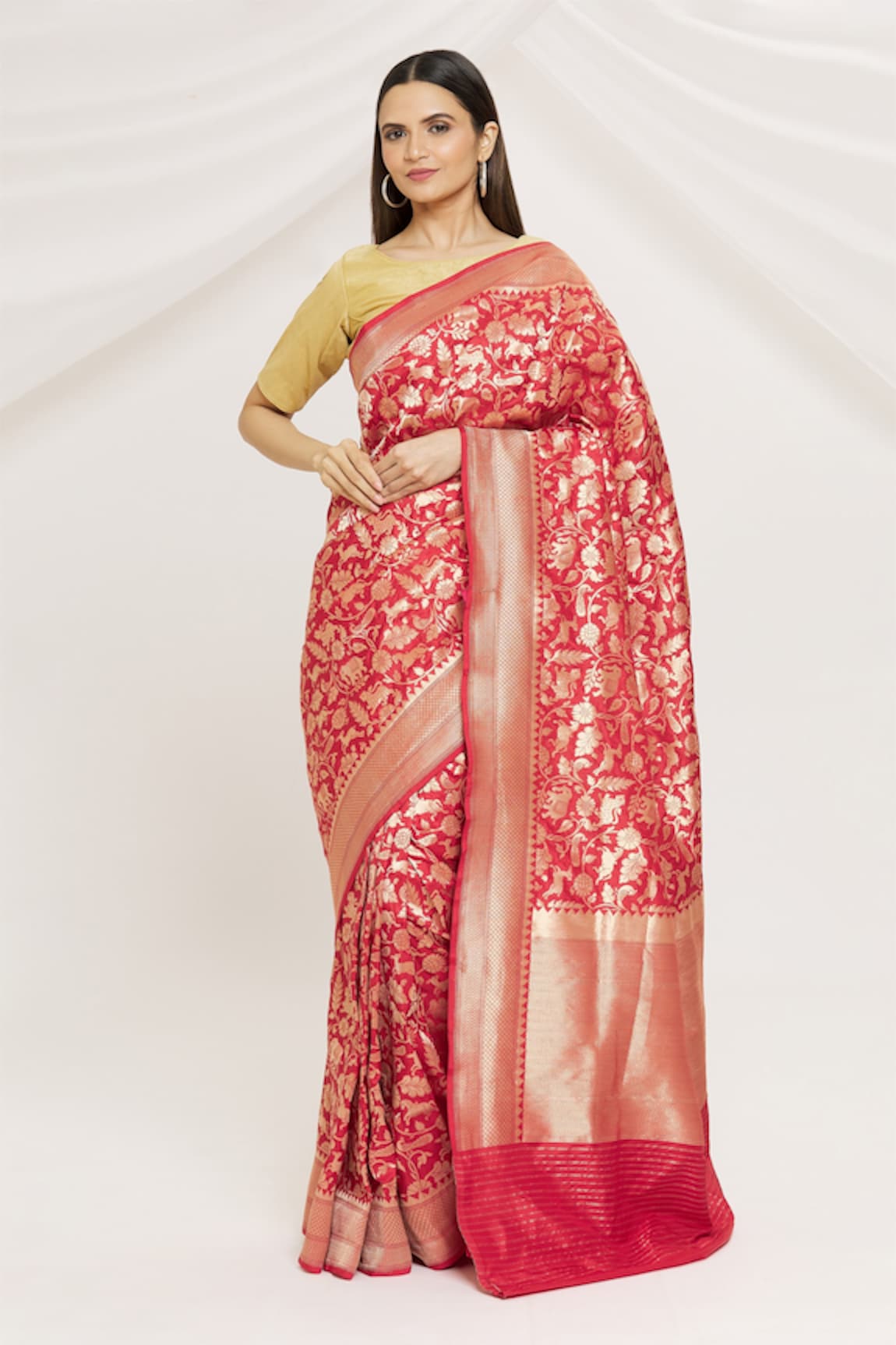 Resa by Ushnakmals Handwoven Shikargah Jaal Saree