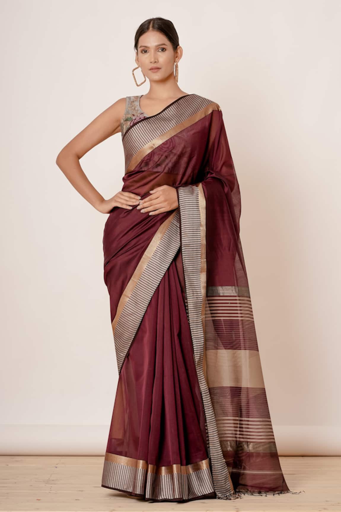 Aharin Pure Handwoven Chanderi Saree With Blouse