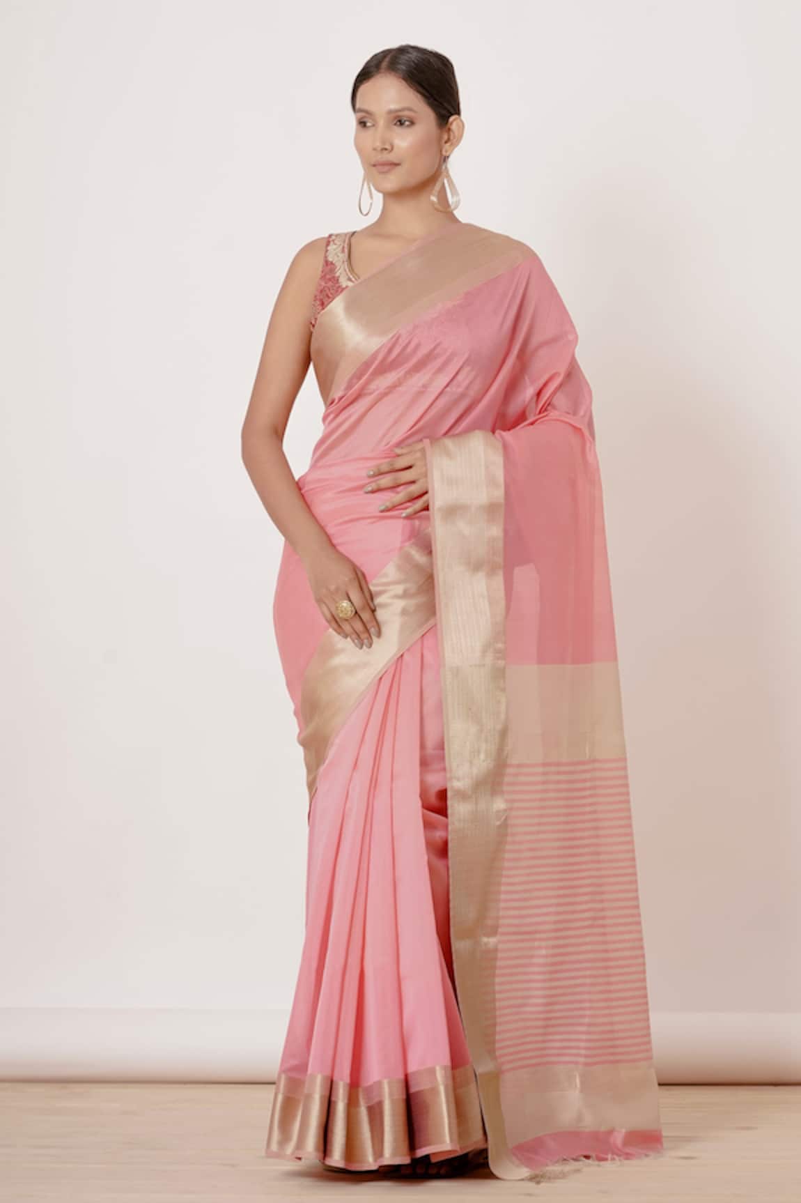 Aharin India Maheshwari Silk Saree With Embroidered Blouse 