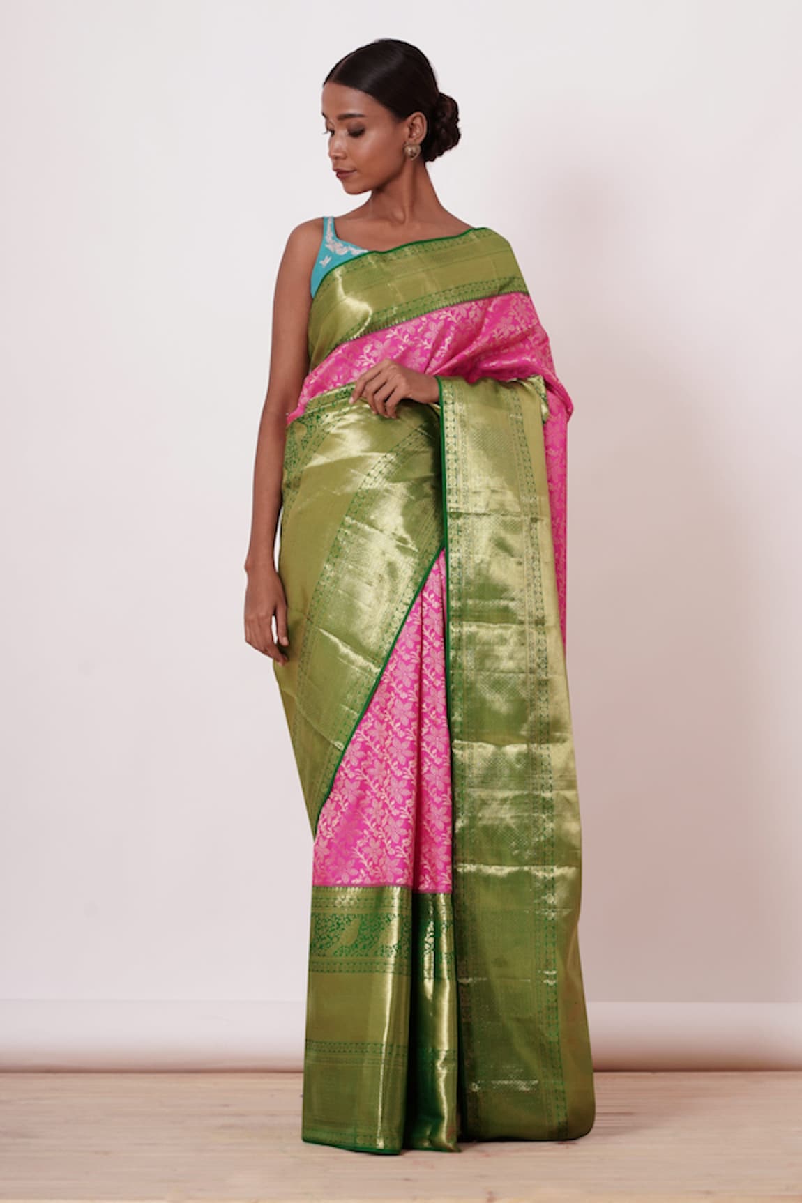 Aharin Floral Handwoven Saree With Zari Blouse