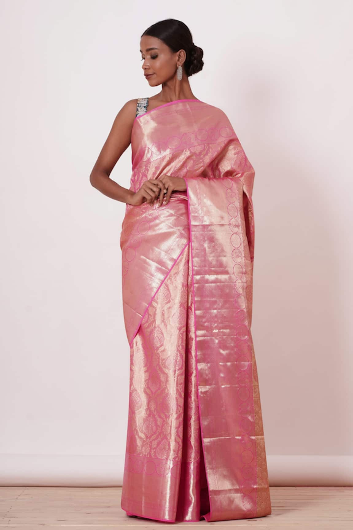 Aharin Floral Woven Saree With Printed Blouse