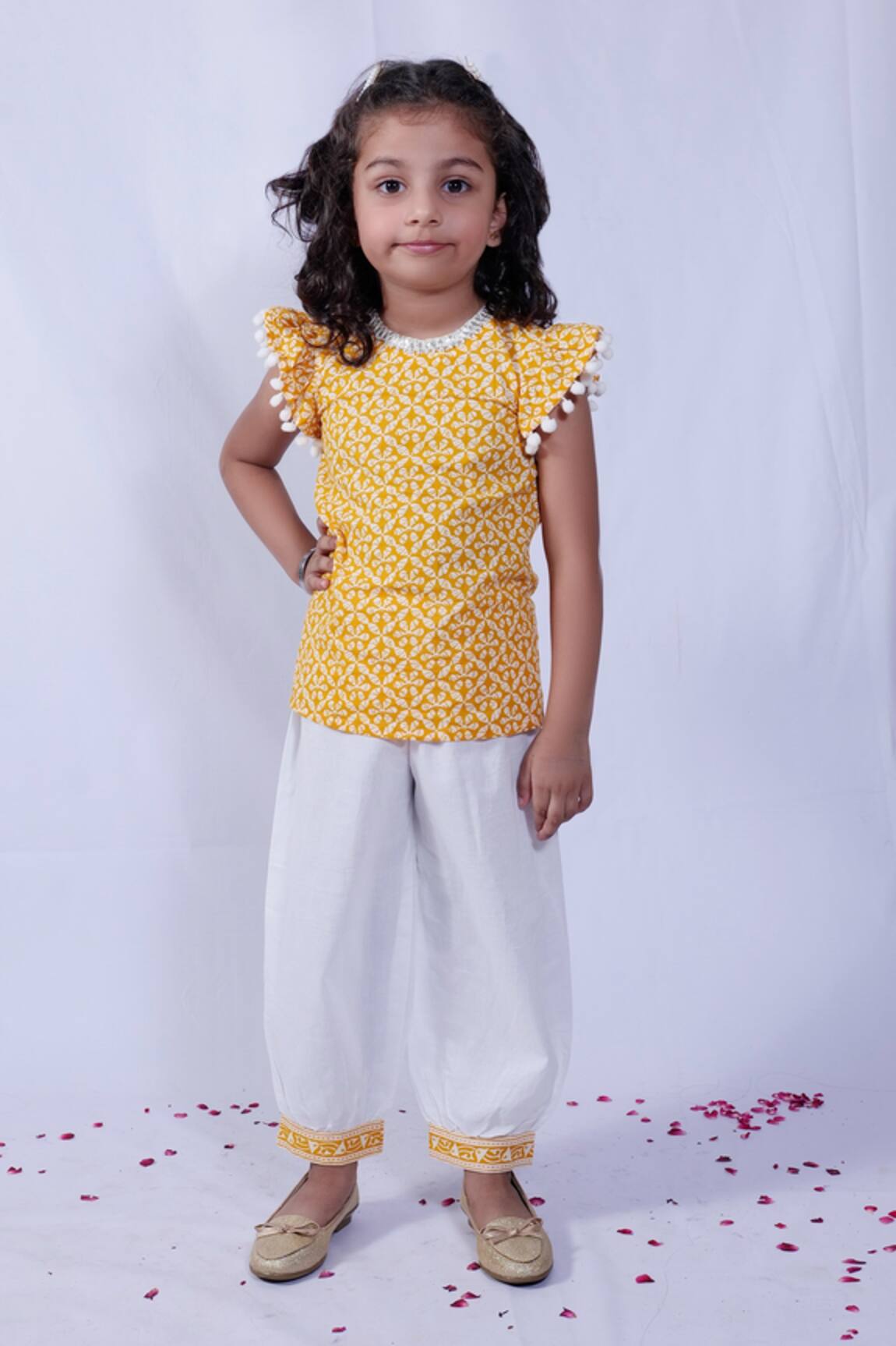 Pankhuri By Priyanka Floral Pattern Top & Harem Pant Set 