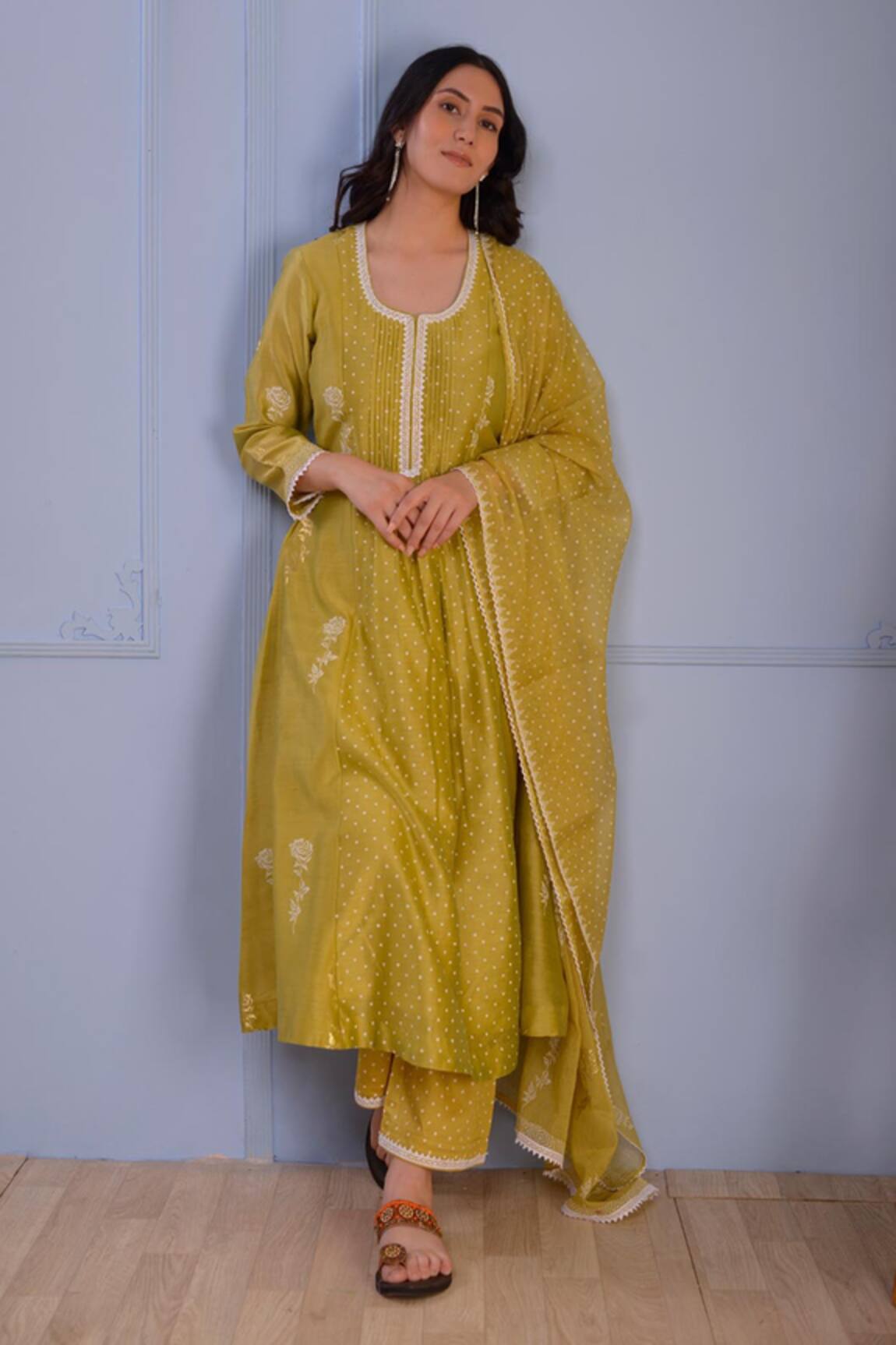 Abbaran Chanderi Pintuck Kurta Palazzo Set 
