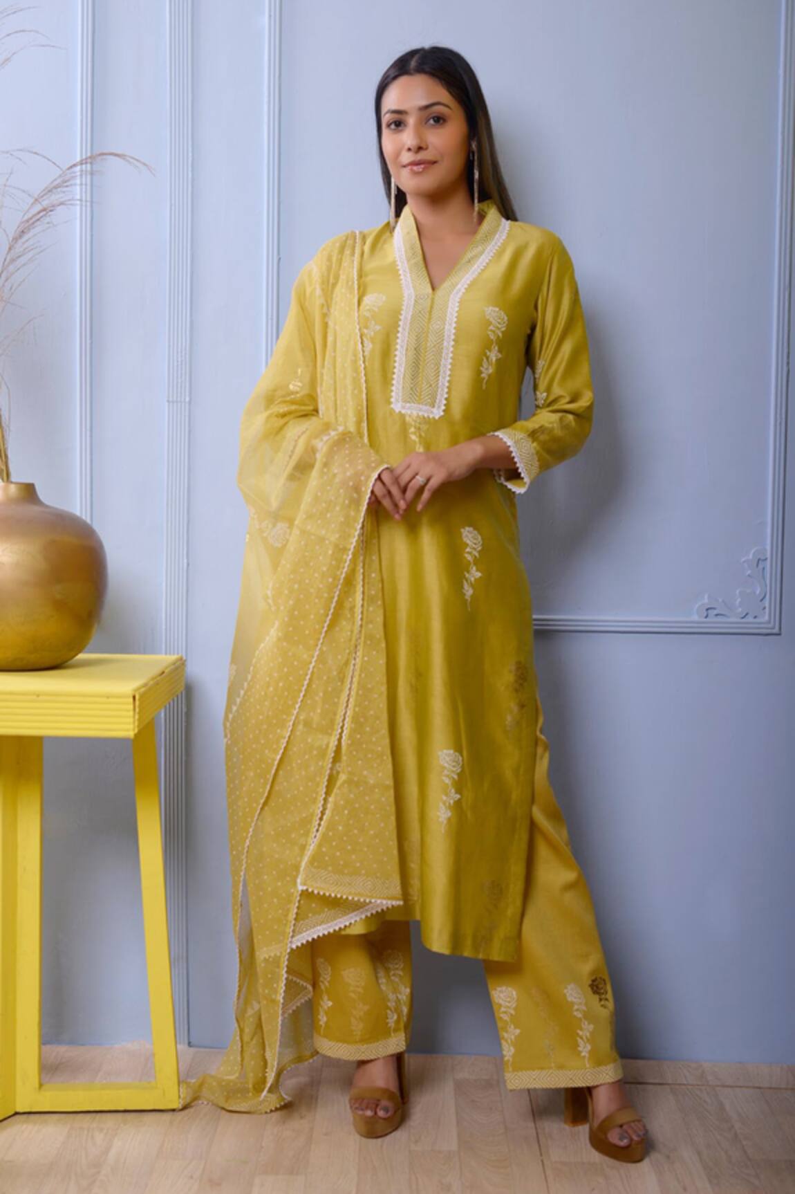 Abbaran Chanderi Kurta Palazzo Set 