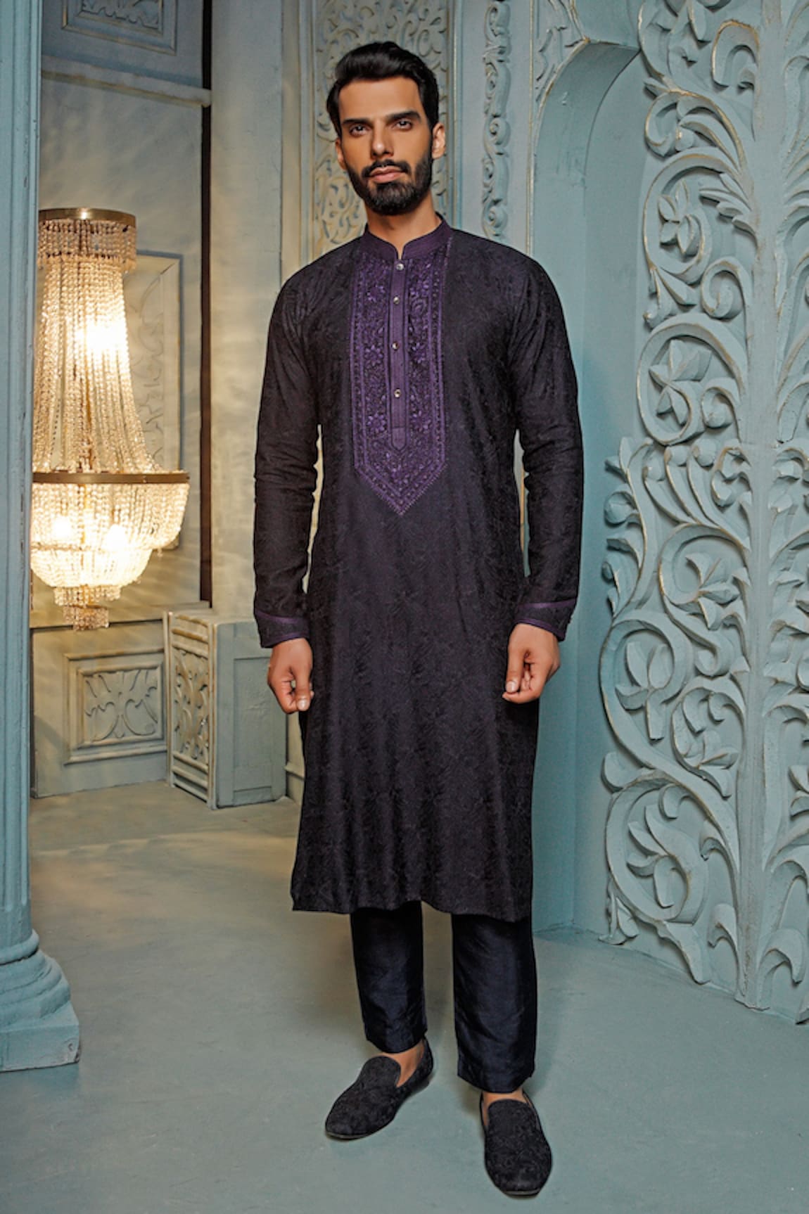 Vanshik Floral Embroidered Kurta Set