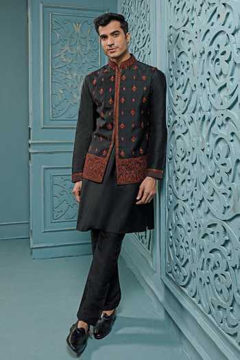 Vanshik Aari Work Bundi & Kurta Set
