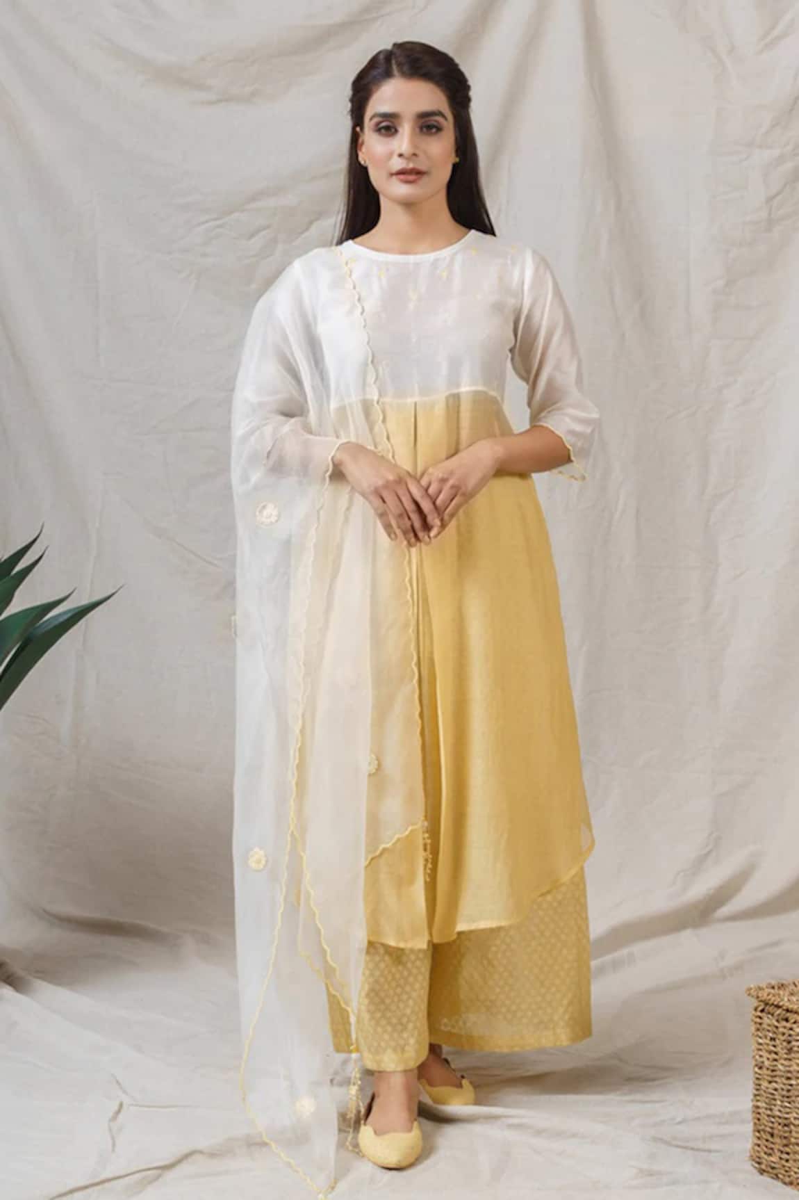 Naaz By Noor Ombre Kurta Set 