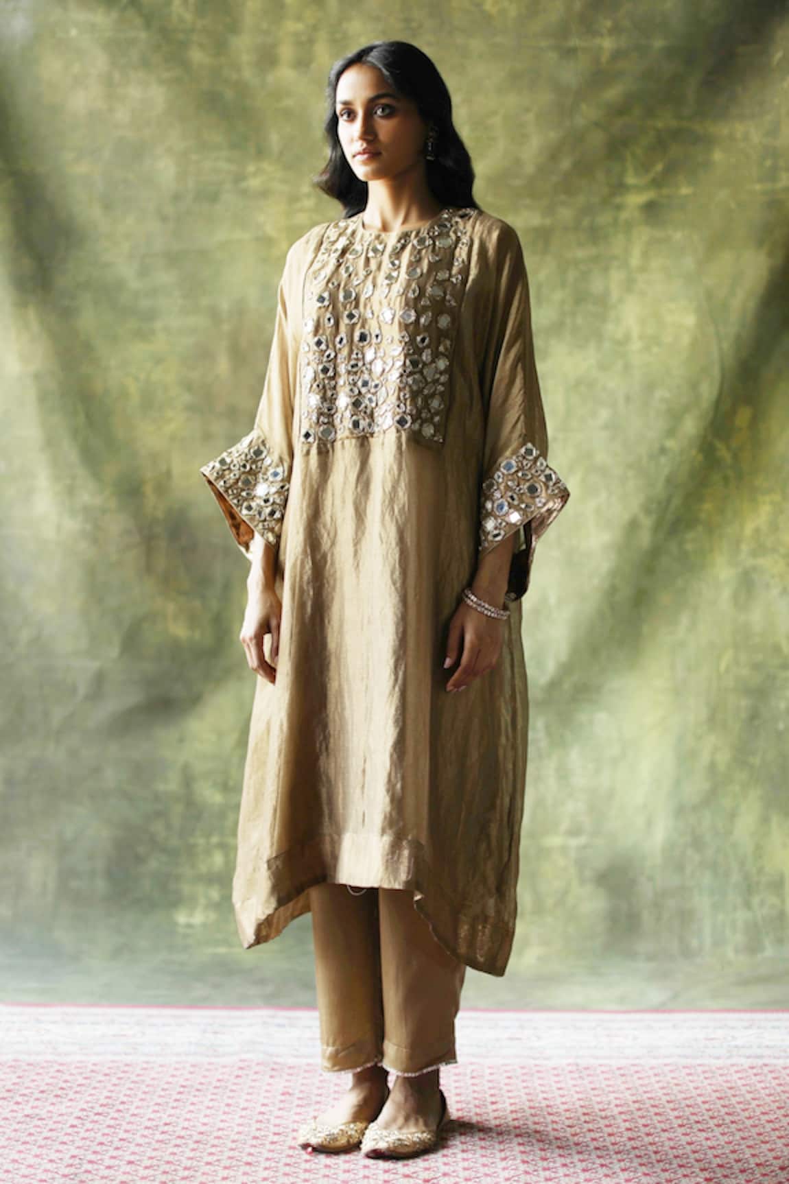 Begum Sahiba Kaftan Kurta & Pant Set 