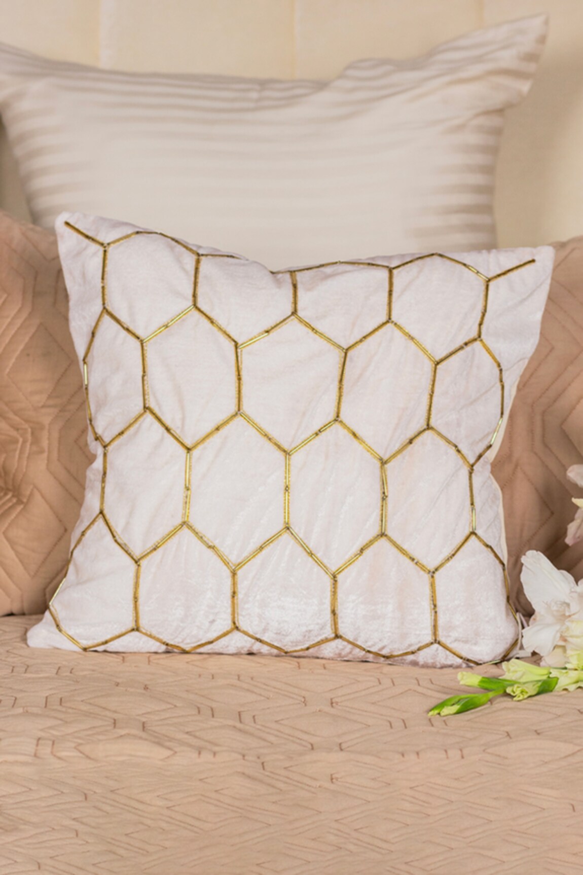 ALCOVE Hexagon Pattern Cushion Cover