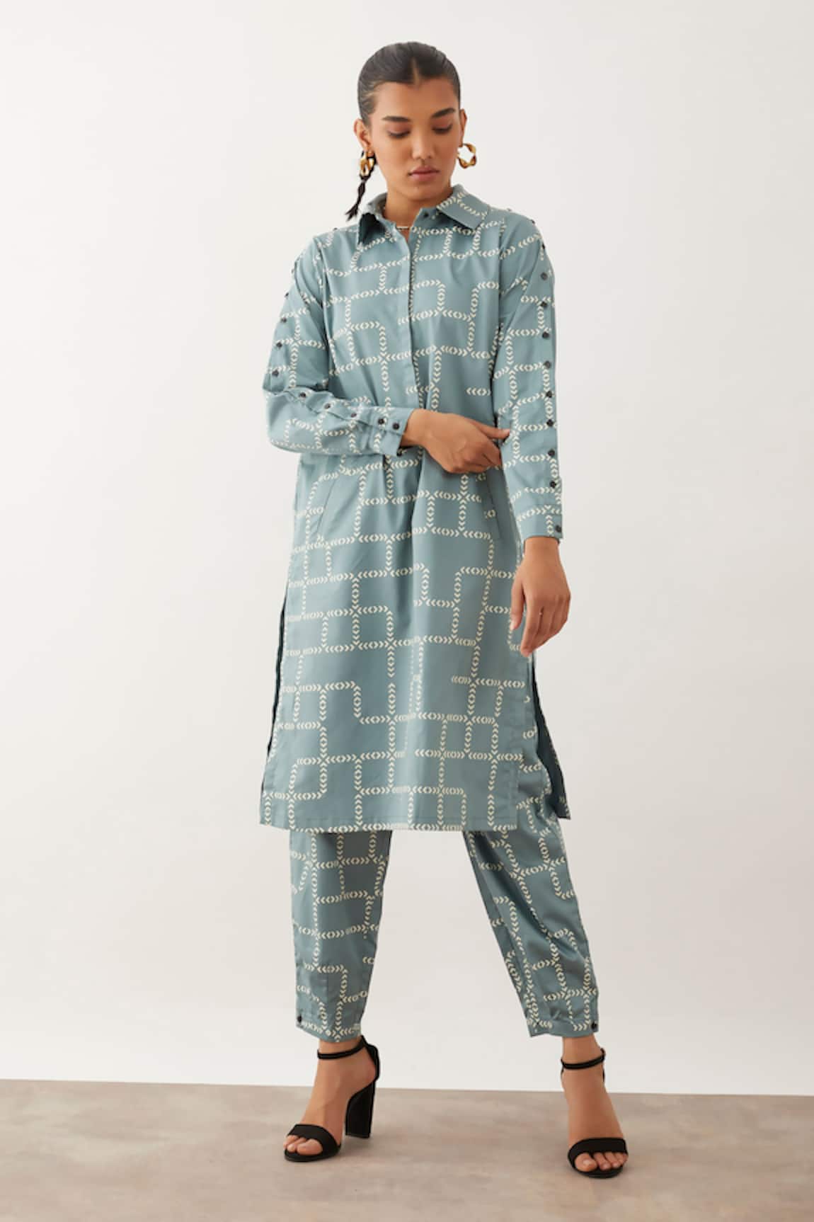 Son Of A Noble Snob Bora Chevron Print Tunic & Trouser Set 