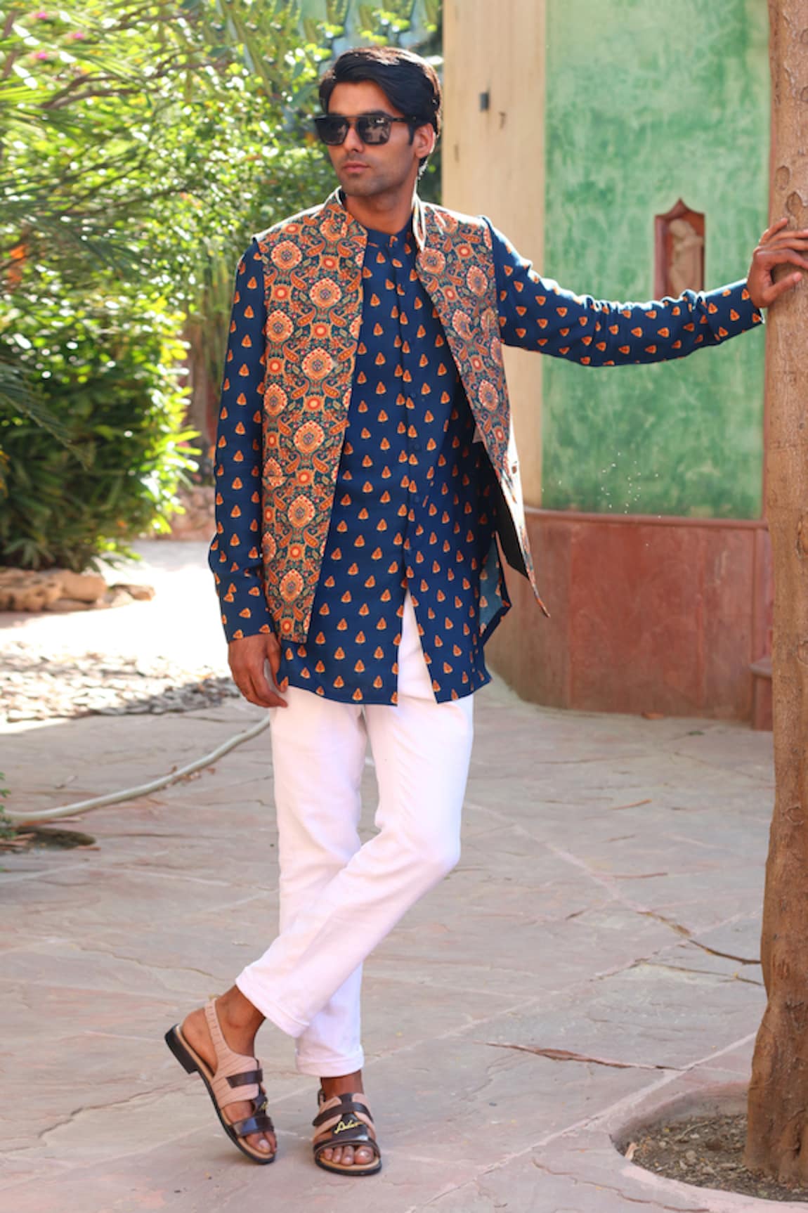 Ankur J Printed Kurta Set With Waistcoat