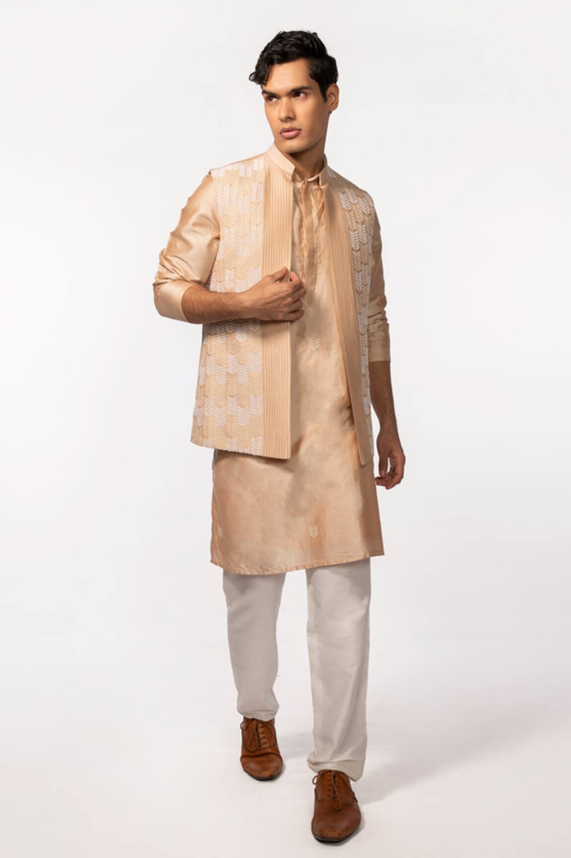 Kaka Calcutta Sleeveless Pintuck Embroidered Bundi 