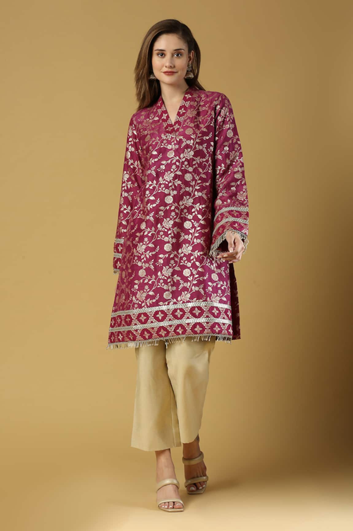 Monk & Mei By Sonia Anand Kavya Woven Pakistani Kurta & Pant Set 