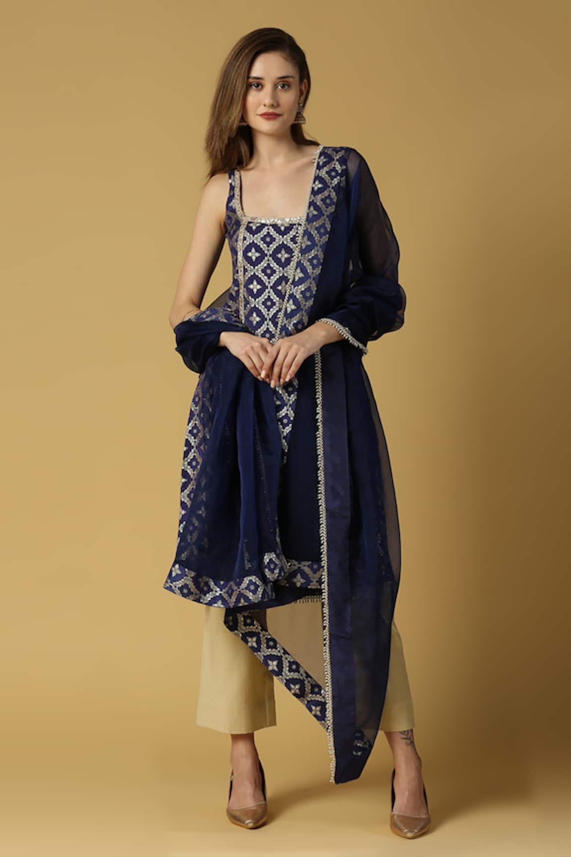 Monk & Mei Radha Floral Woven Straight Kurta Set