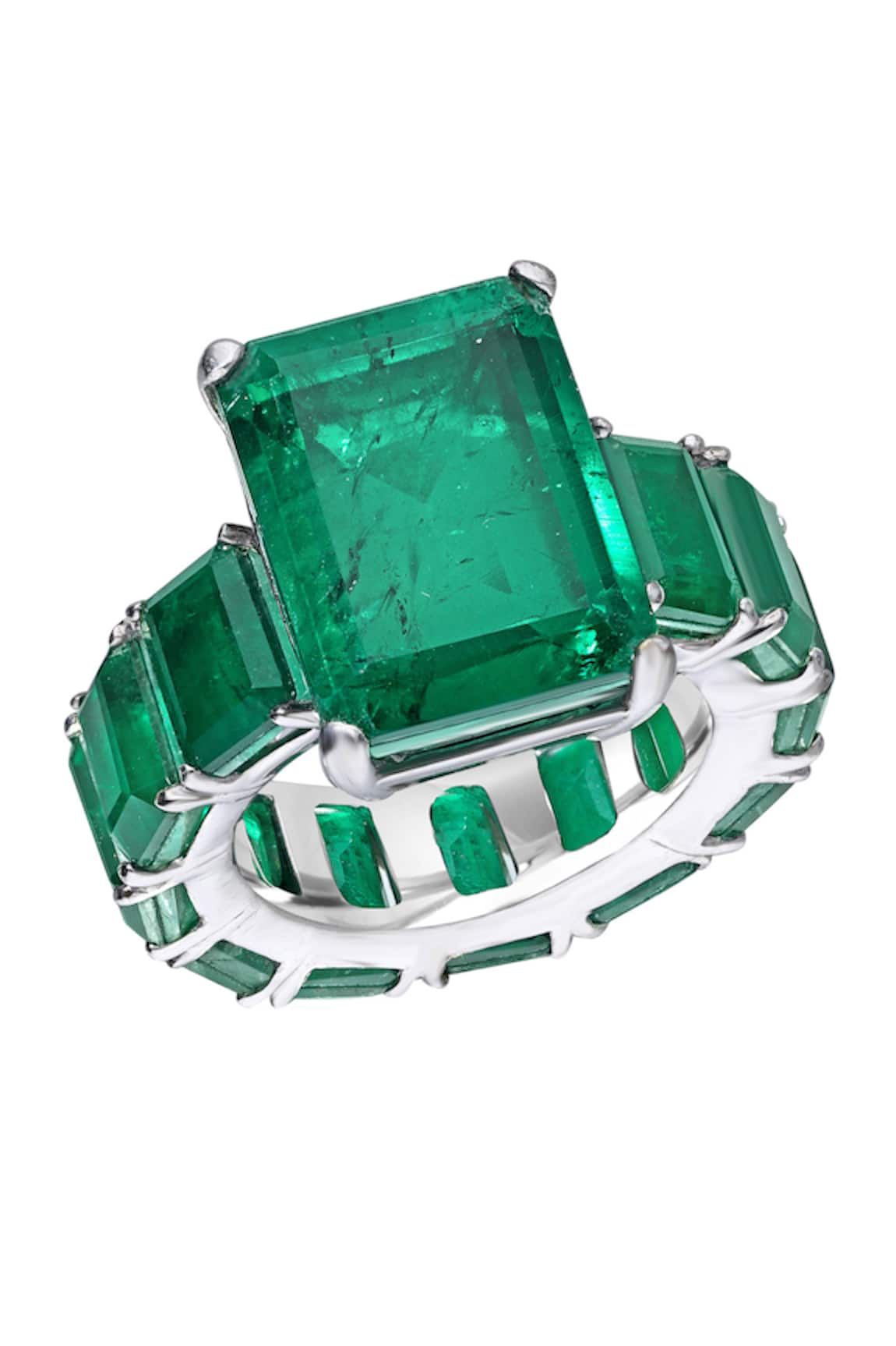 DIOSA PARIS JEWELLERY Emerald Stone Embellished Ring 