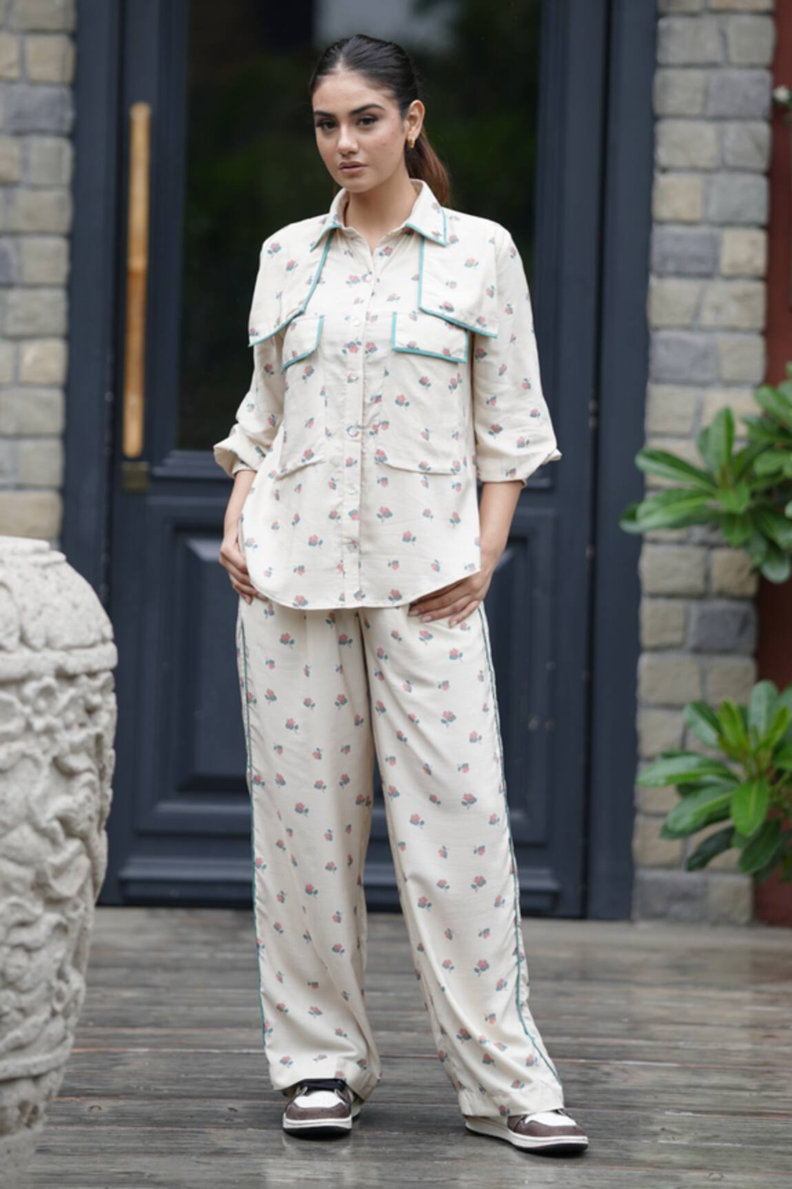 Leela By A Side Flap Lotus Print Shirt With Pant