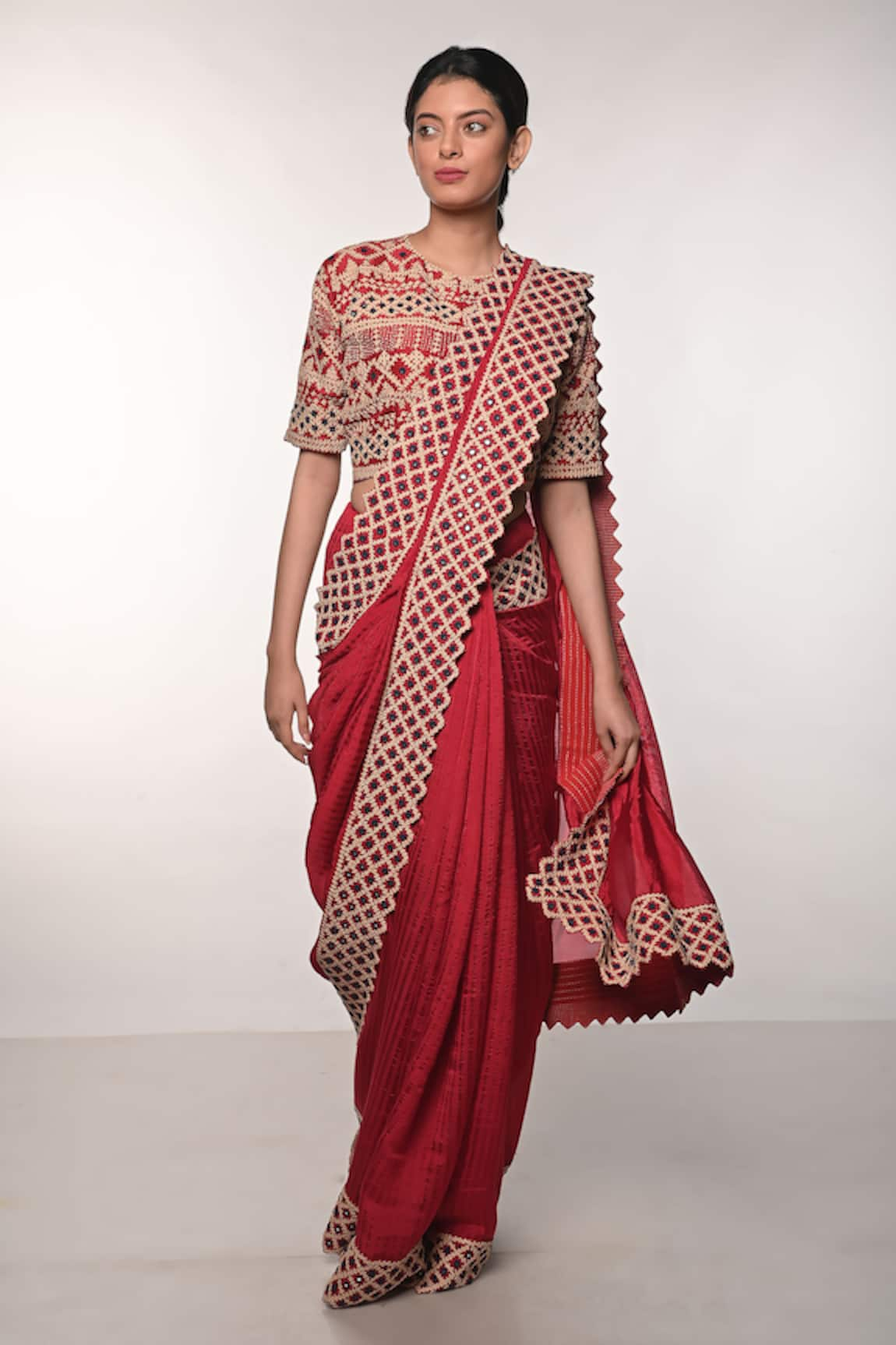 Soumodeep Dutta Border Embroidered Saree With Blouse