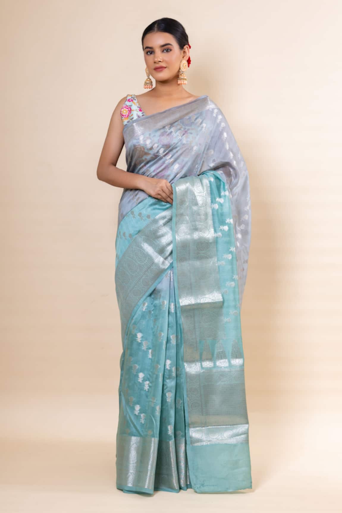 TaBa Kashi By Artika Shah Floral Zari Butti Pattern Saree With Unstitched Blouse Fabric