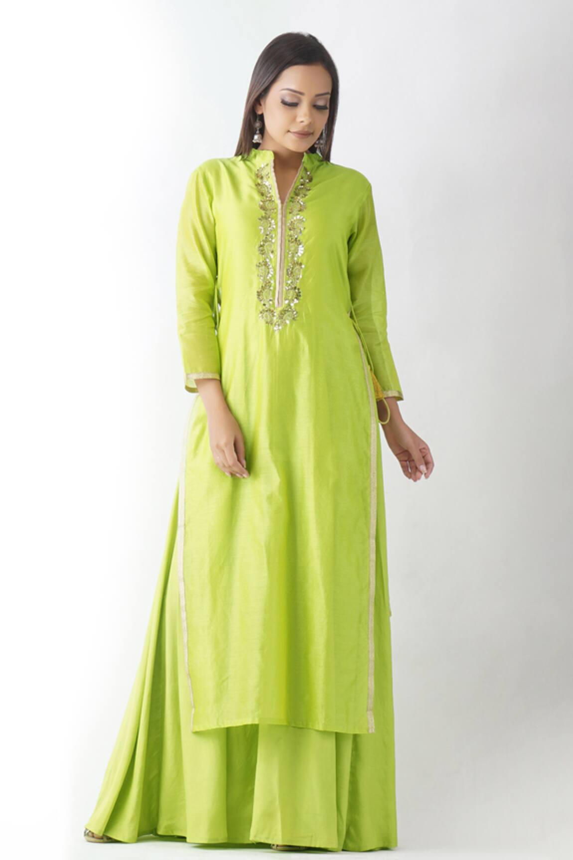 OMI Chanderi Sequin Work Yoke Layered Kurta 