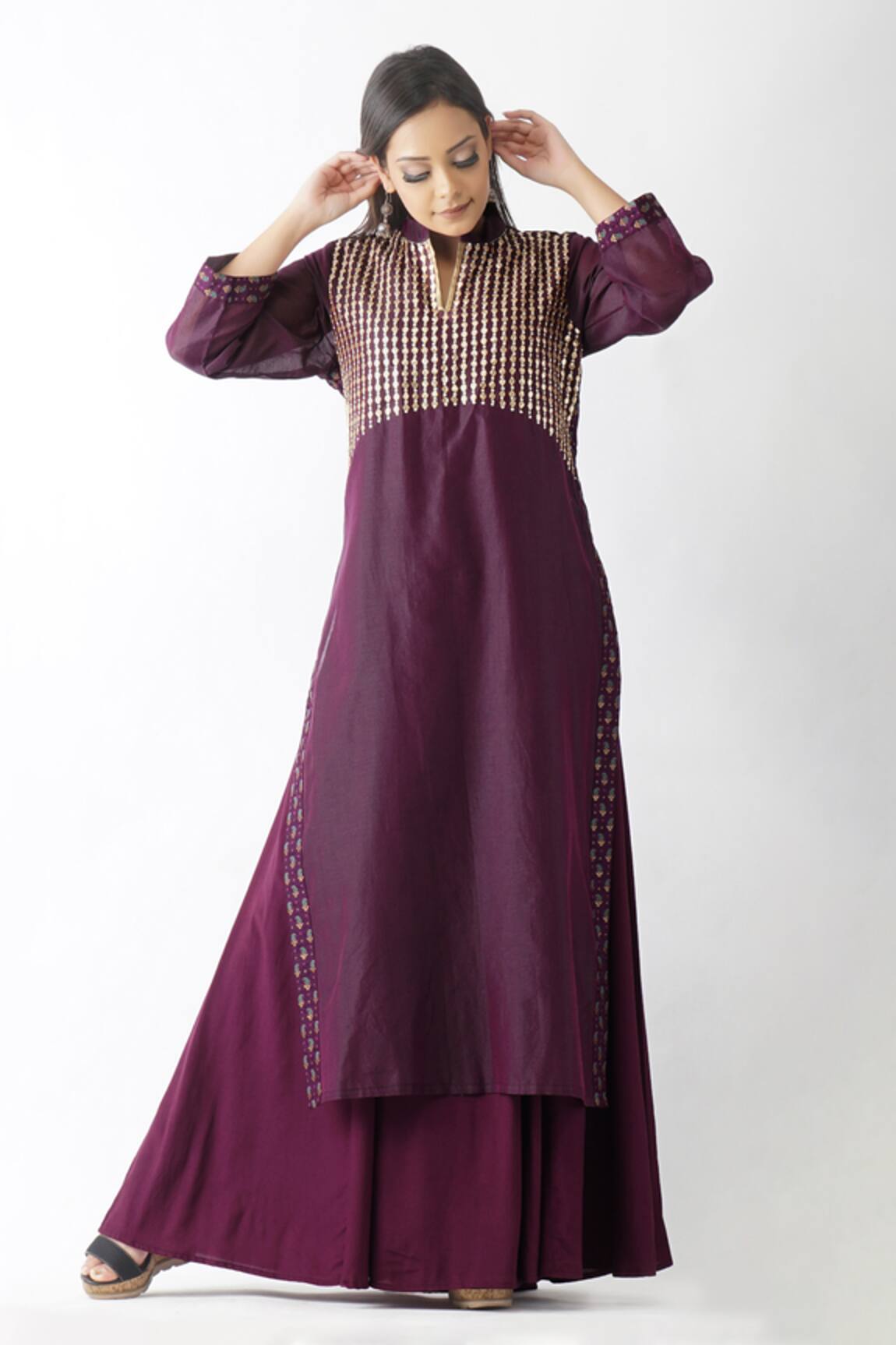 OMI Gota Work Yoke Chanderi Layered Kurta 