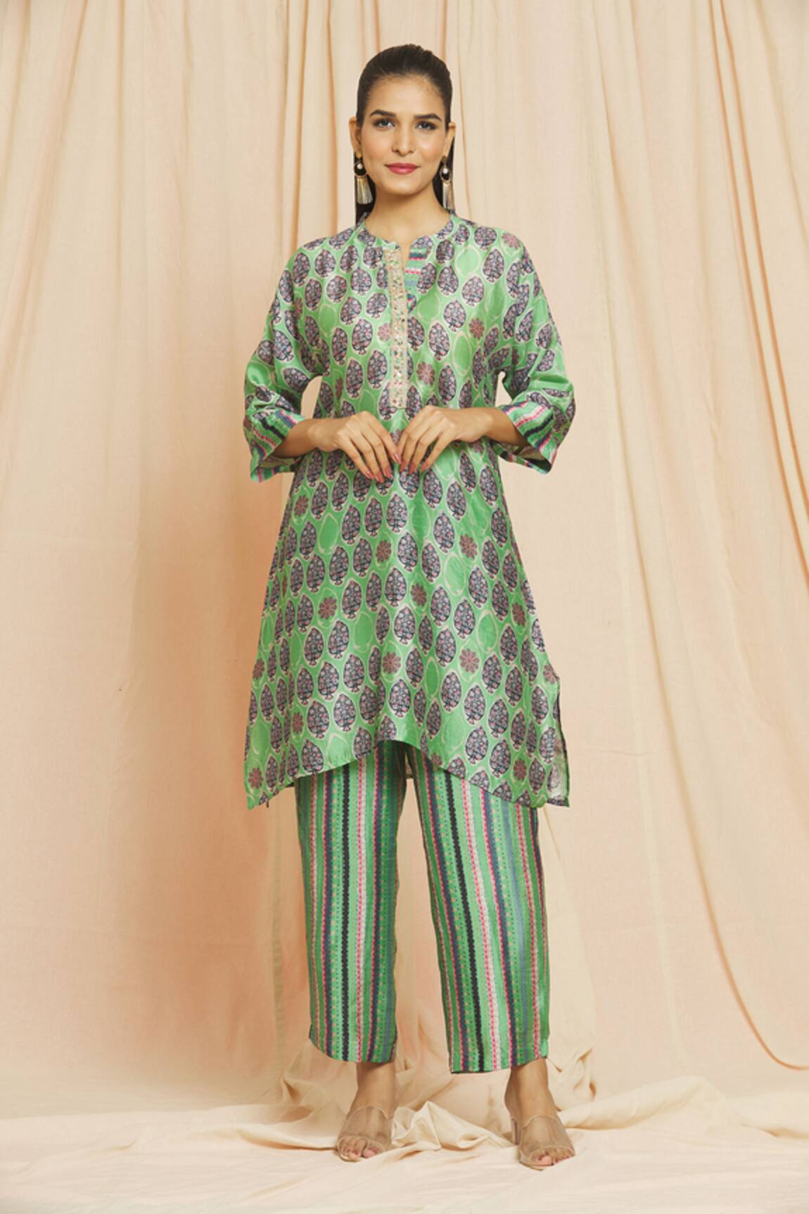 Meghna Panchmatia Floral Mughal Print Kurta With Pant