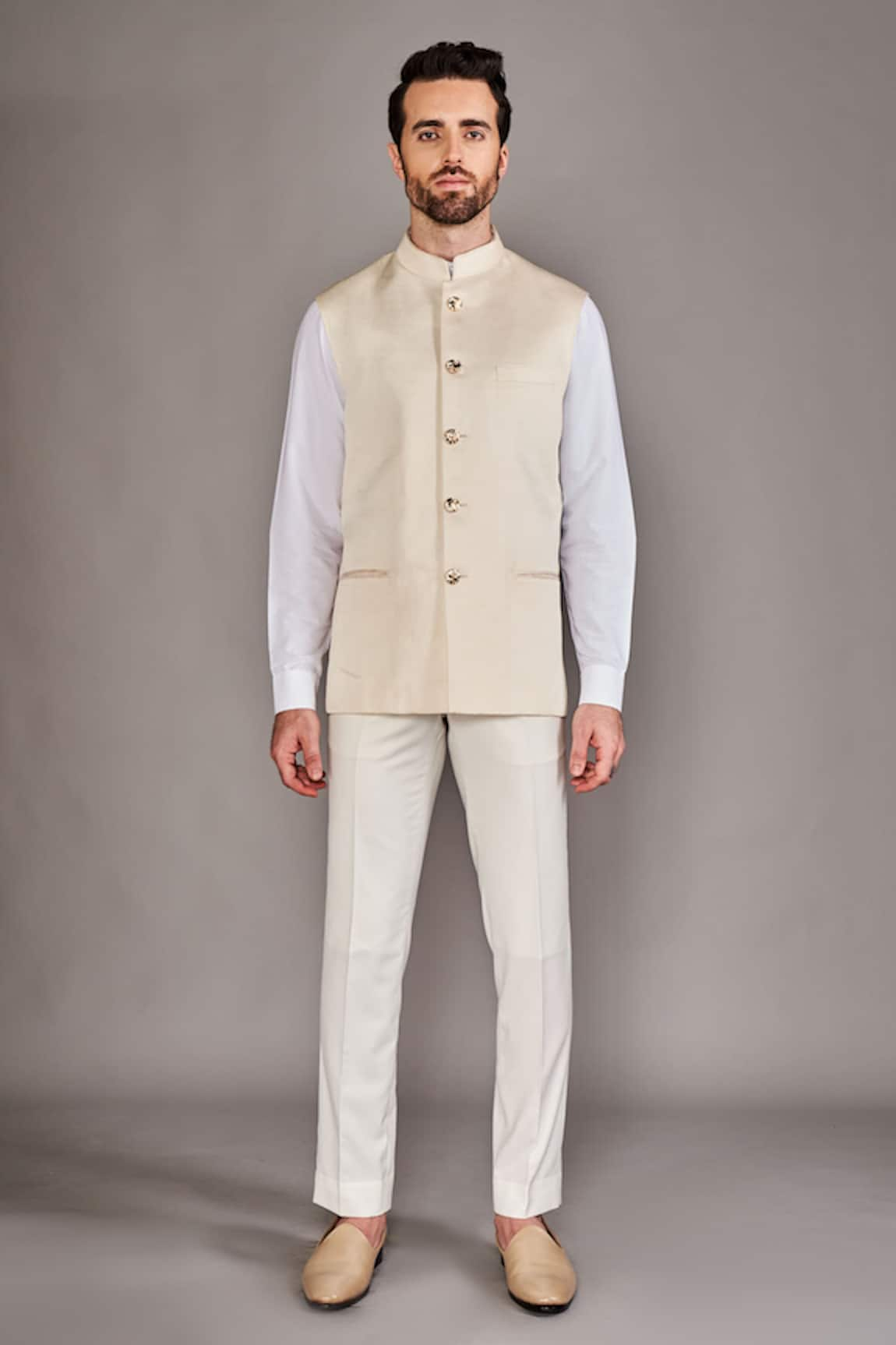 Arjun Kilachand Straight Bundi With Shirt