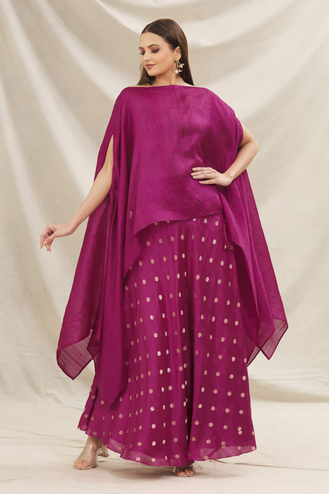Pinki Sinha Handloom Silk Woven Lehenga Skirt & Cape Set