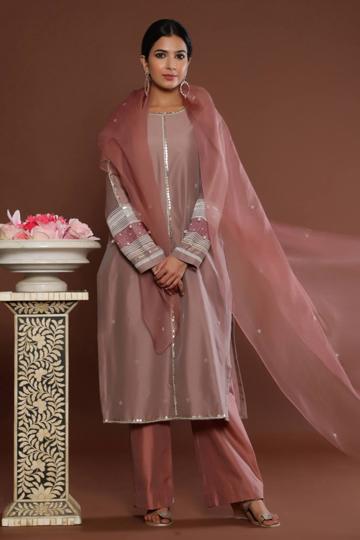 Palak Khandelwal Sleeve Embroidered Kurta Pant Set