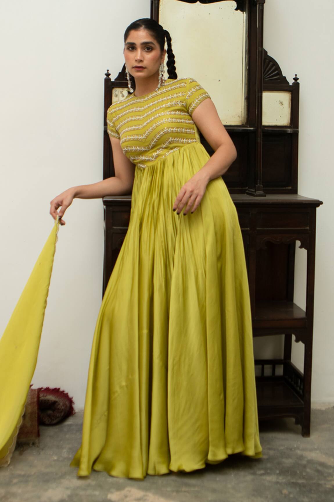 EASE Cutdana Poth Leaf Line Embroidered Yoke Anarkali With Dupatta