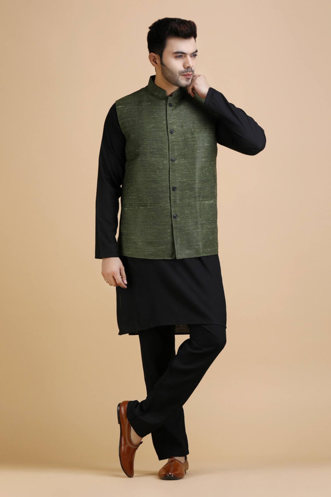 Dusala Shawls Mahesh Woven Solid Waistcoat