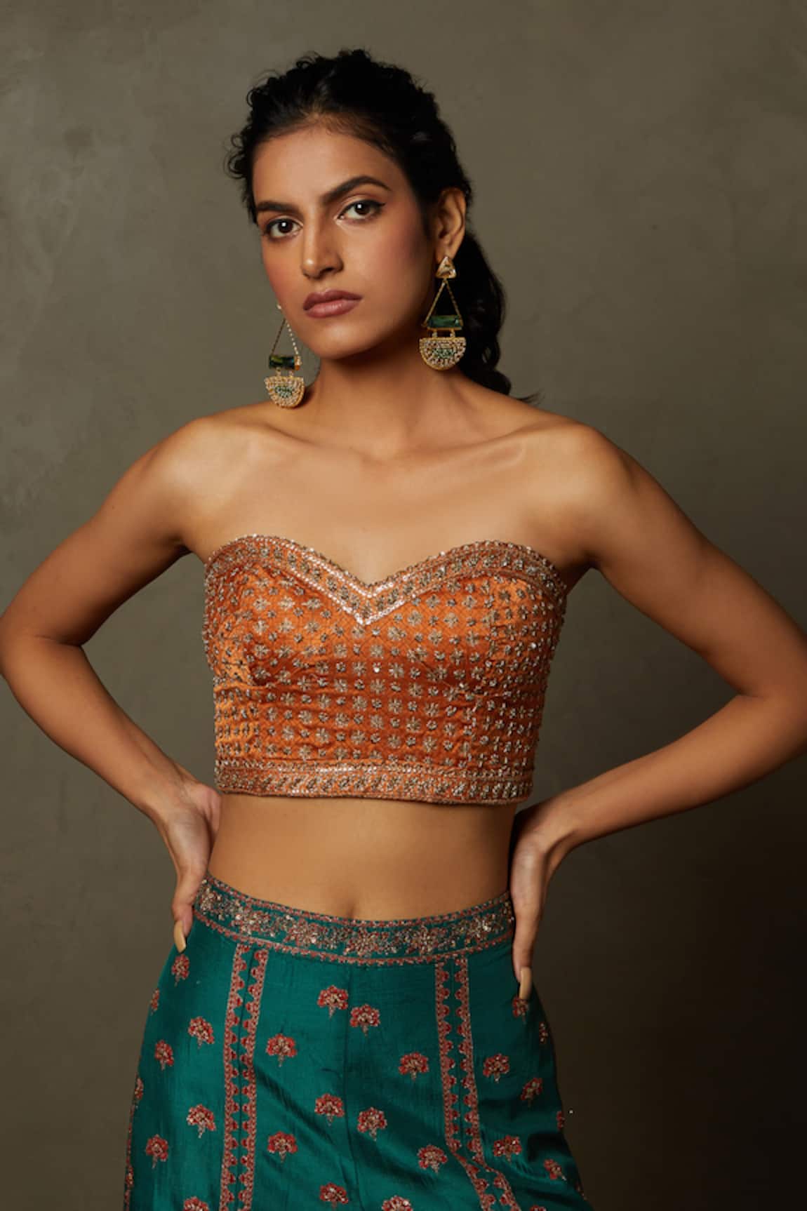 RI.Ritu Kumar Tania Zardozi Off Shoulder Blouse 