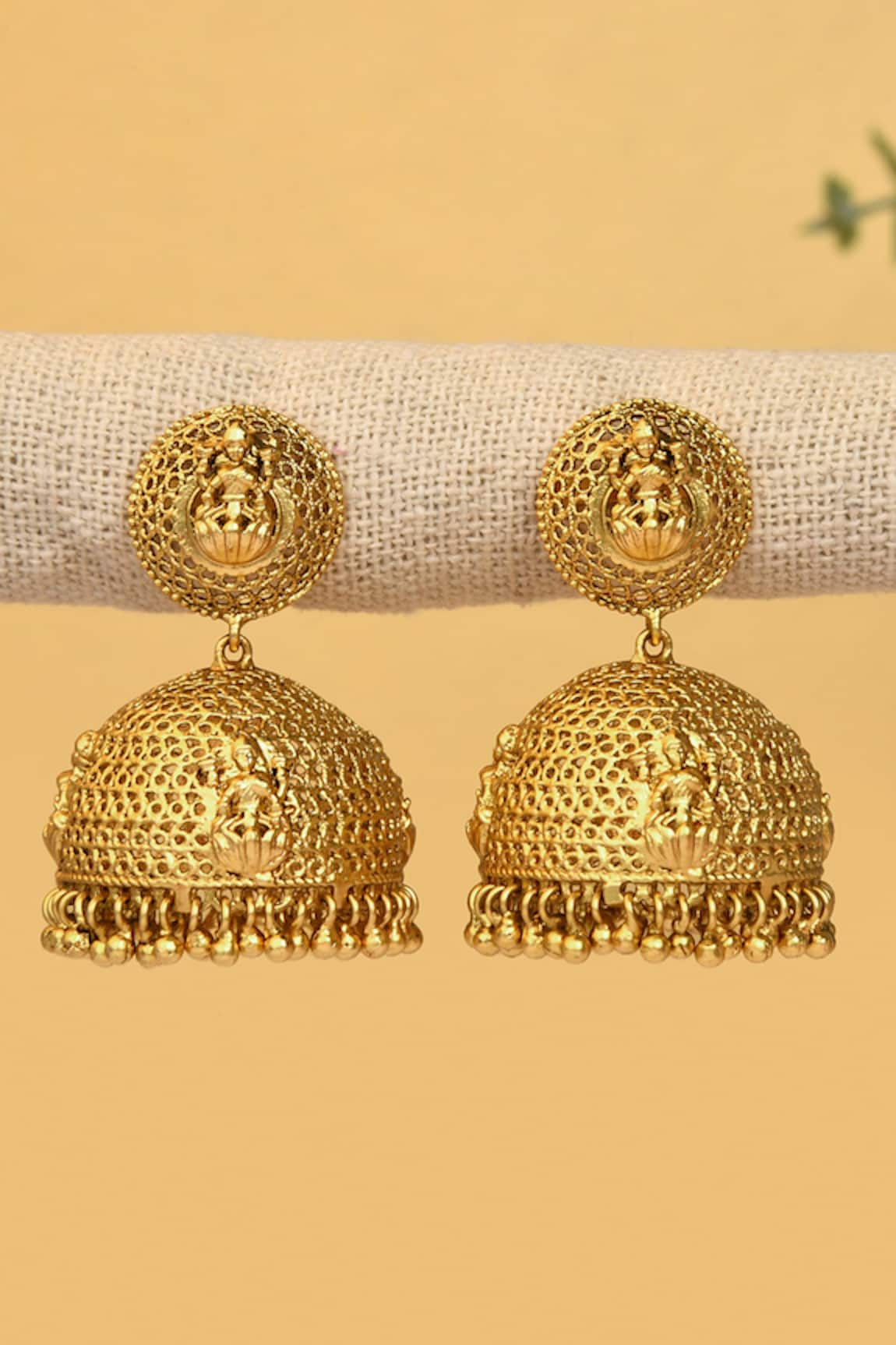 Ahaanya Cutwork Pattern Temple Jhumkas