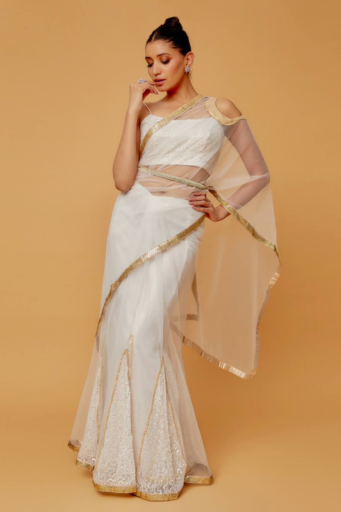 Anita Kanwal Cold Shoulder Pallu Pre-Draped Saree With Blouse 