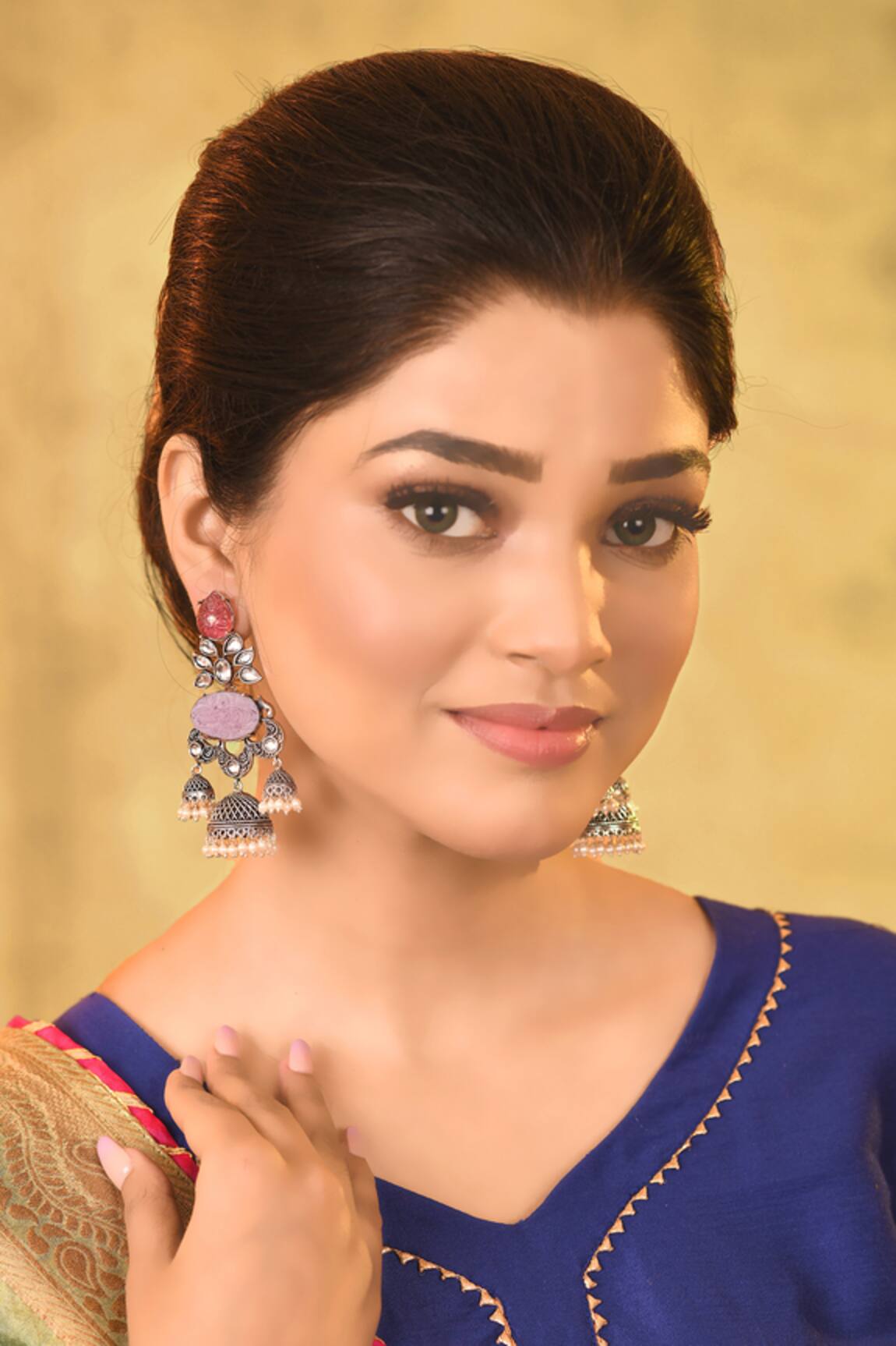 Nayaab by Aleezeh Oxidised Jhumkas