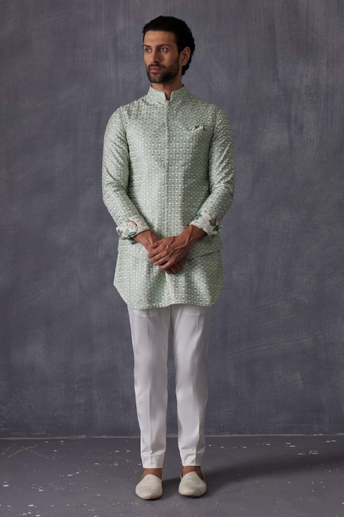 Arjan Dugal Embroidered Chanderi Silk Bundi