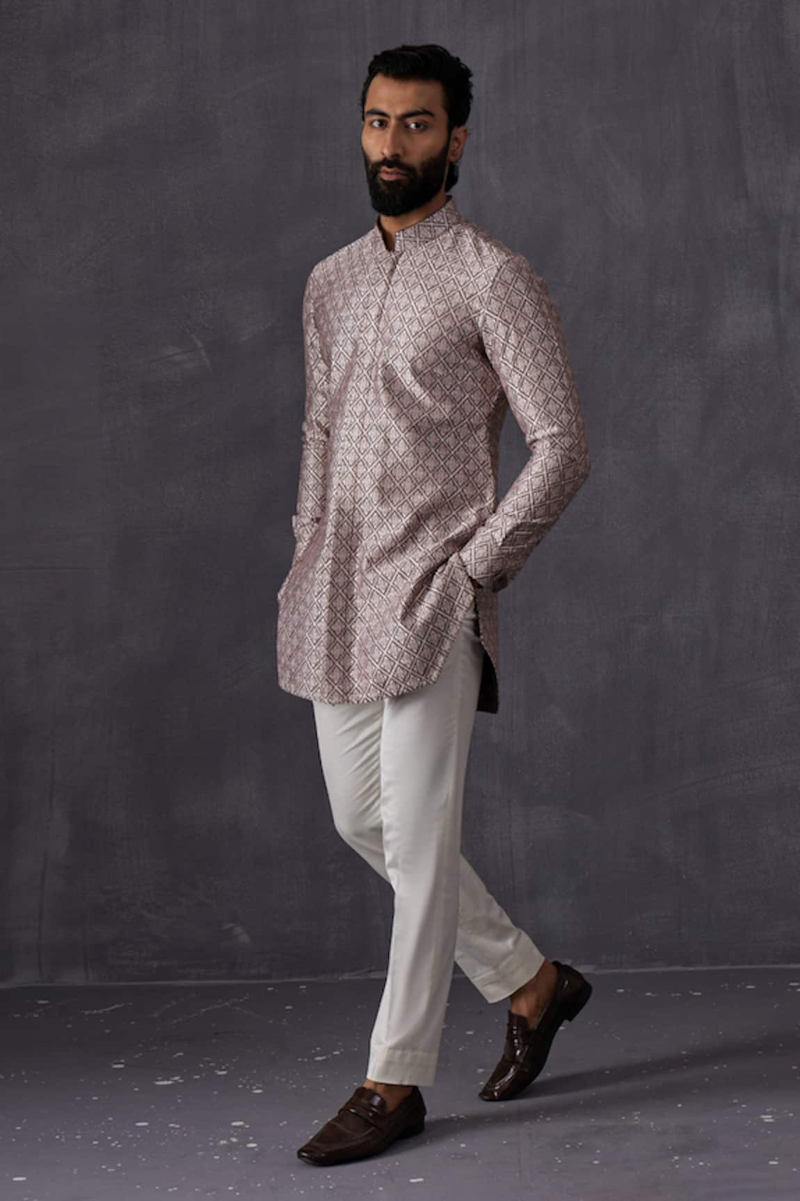Arjan Dugal Thread Embroidered Chanderi Silk Kurta Set 